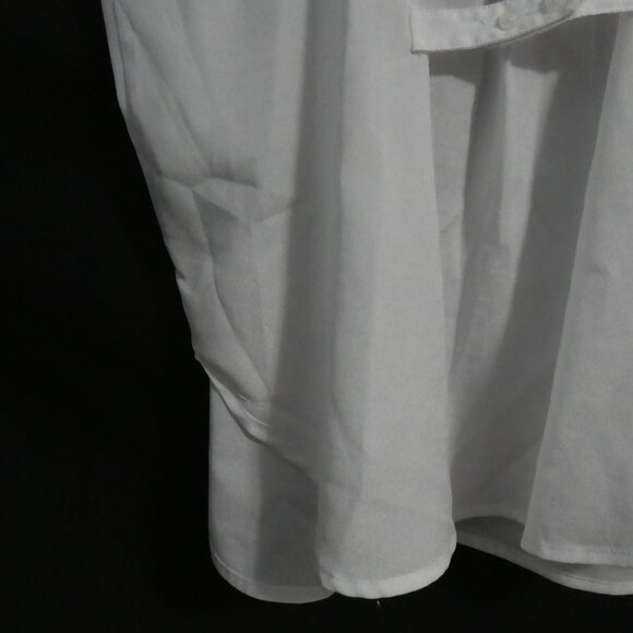 SEDUCTIONS | medium | Elegant White V-Neck Strappy Top - Picture 13 of 15